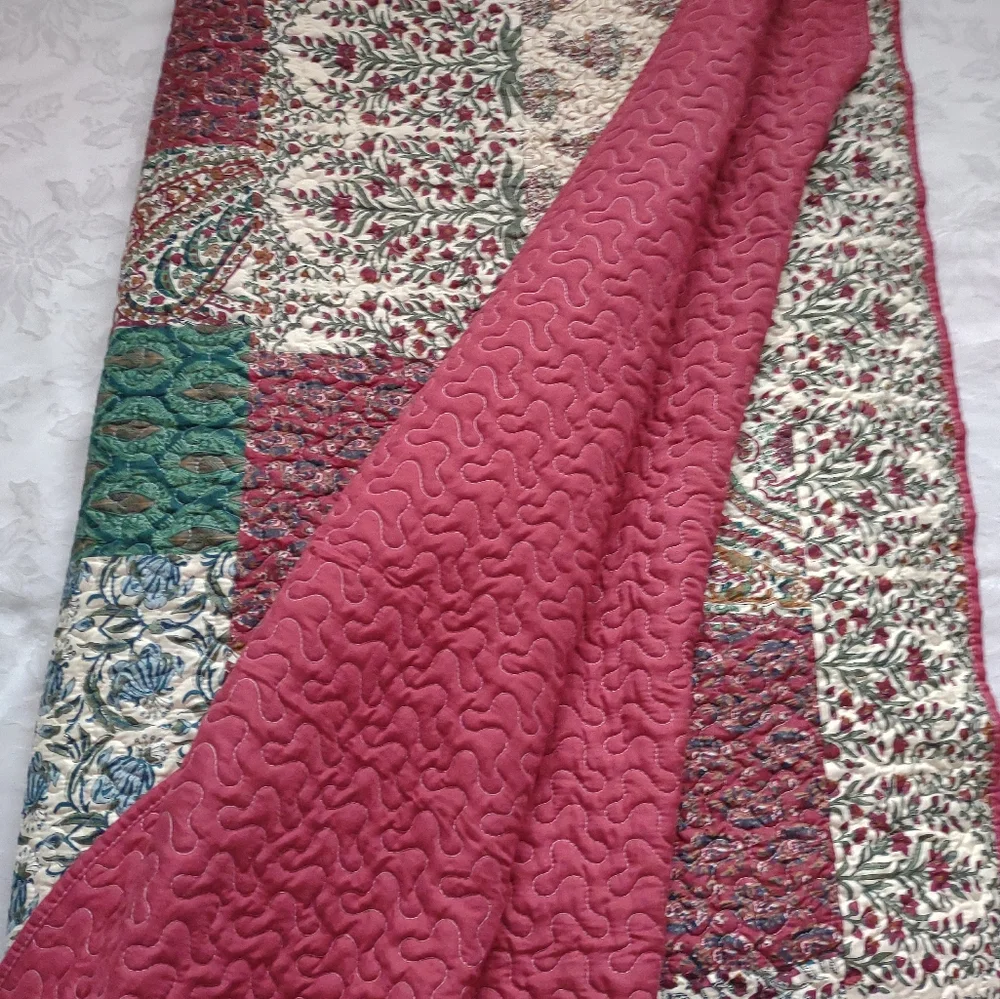 King quilt boho red Burgundy floral paisley Patchwork prints Vintage Style